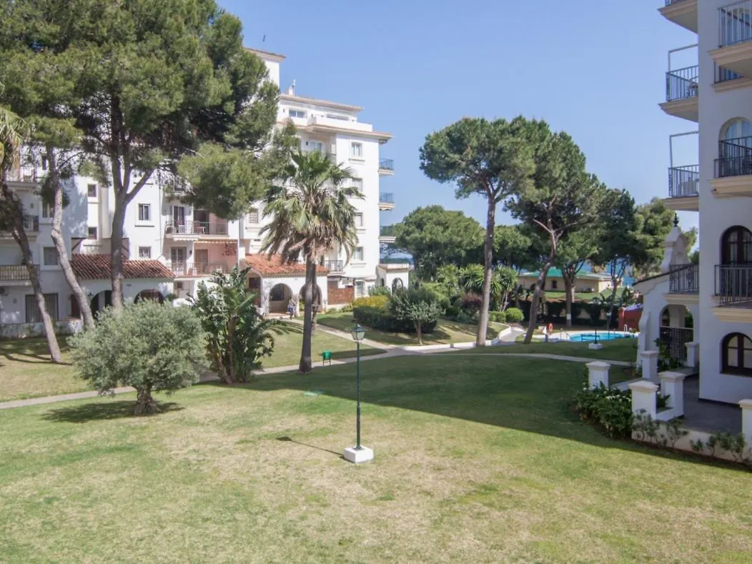 Modern 1 Bedroom Apartment, With Sea Views, In Andalucia Del Mar - Puerto Banus Marbella Spain